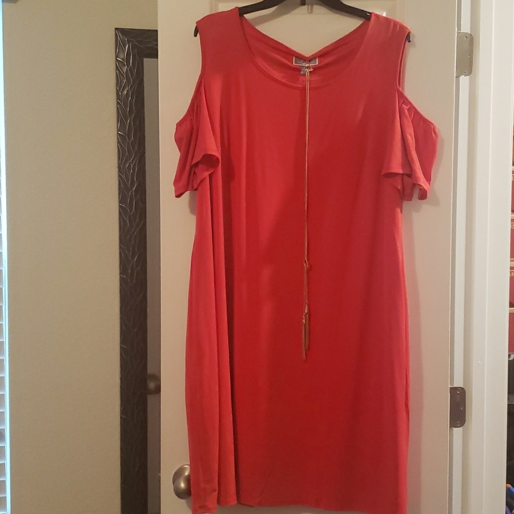 Red off the shoulder plus size dress with necklace